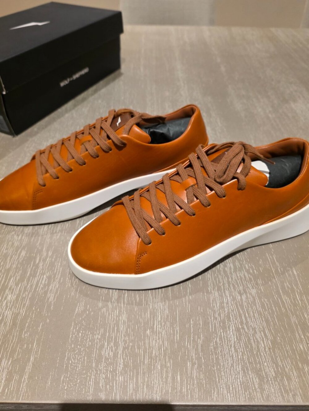 Wolf and Shepherd, Leather Sneakers. Men's 10.5.